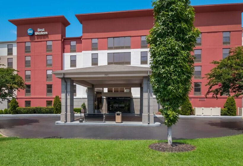 هتل Best Western Suites Near Opryland