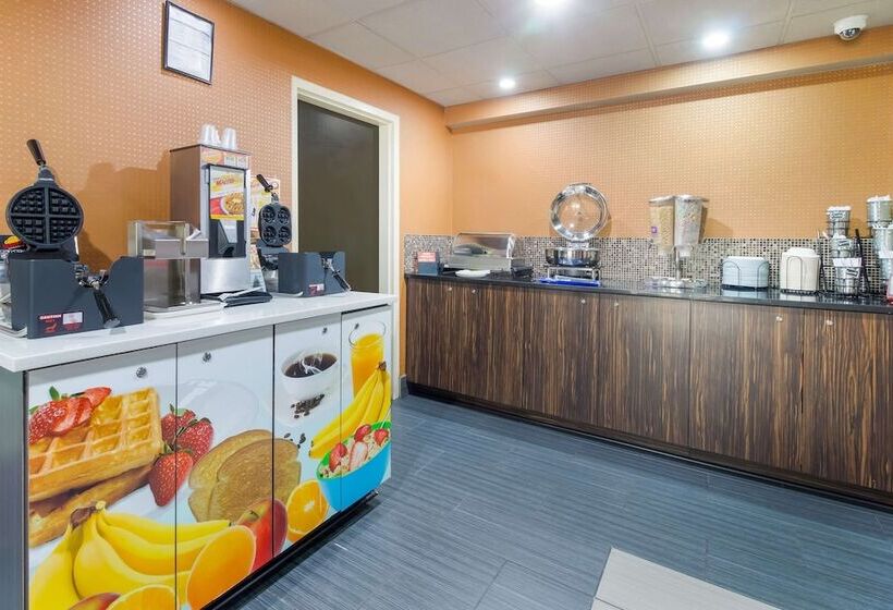 هتل Best Western Suites Near Opryland