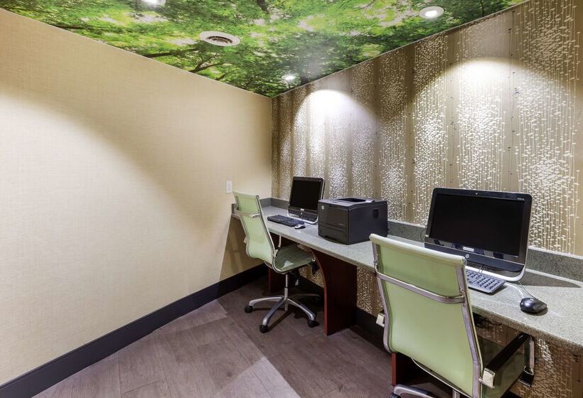 בית מלון כפרי Best Western Summit Inn