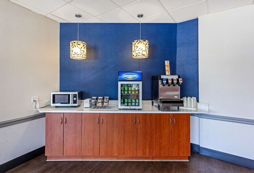 בית מלון כפרי Best Western Summit Inn