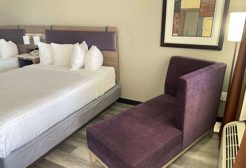 Отель Best Western Sunland Park