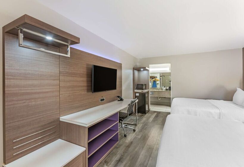 Отель Best Western Sunland Park