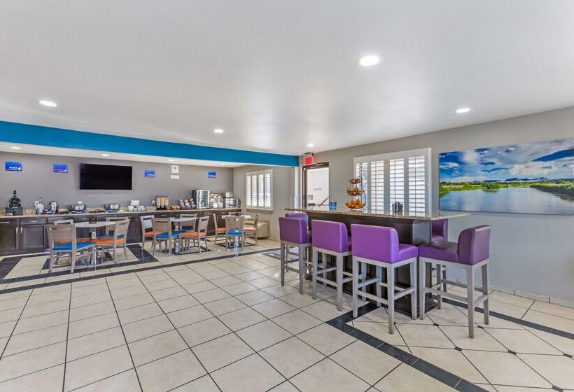 Отель Best Western Sunland Park