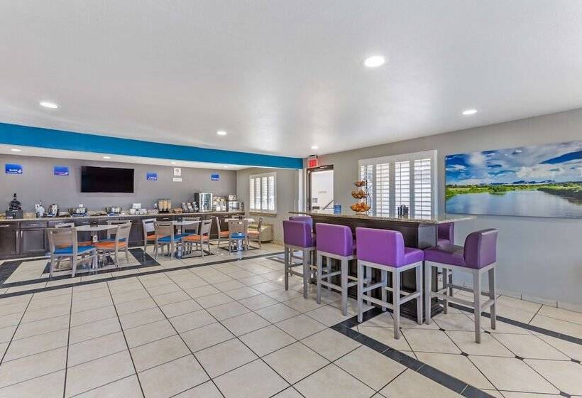 Отель Best Western Sunland Park