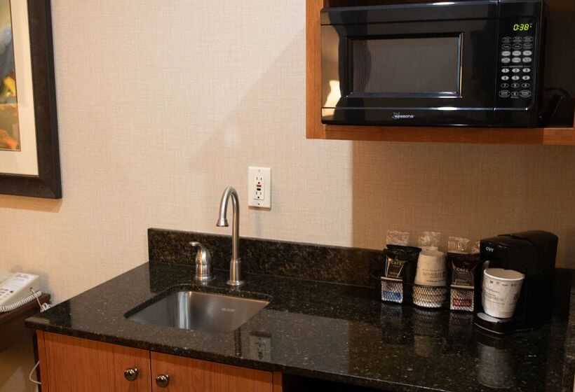 Отель Best Western University Inn And Suites