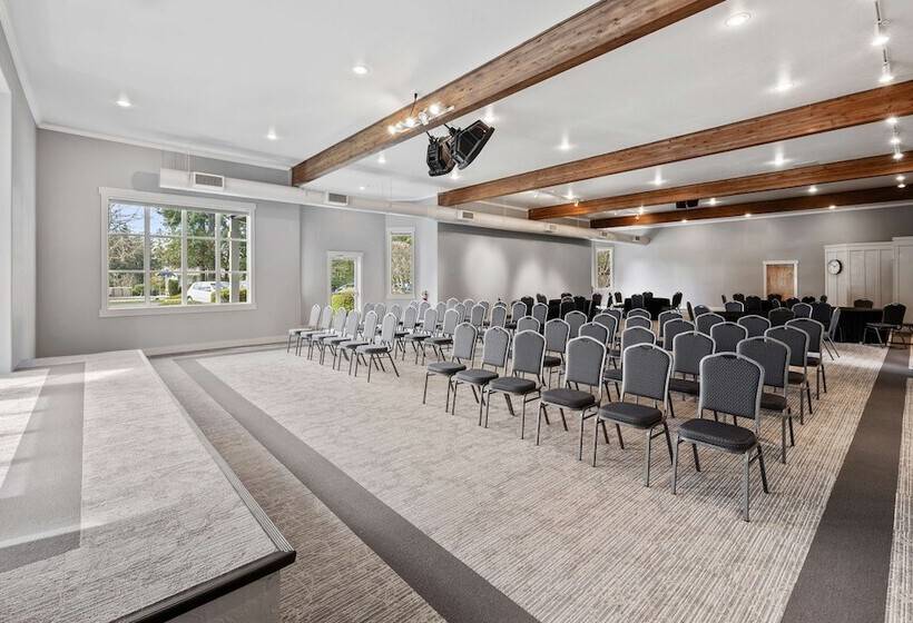 فندق Best Western Wesley Inn & Suites