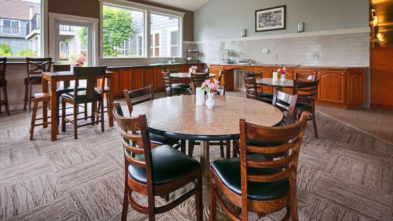 فندق Best Western Wesley Inn & Suites