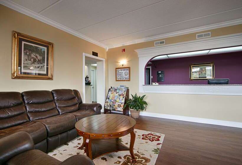 בית מלון כפרי Best Western Wilderness Trail Inn