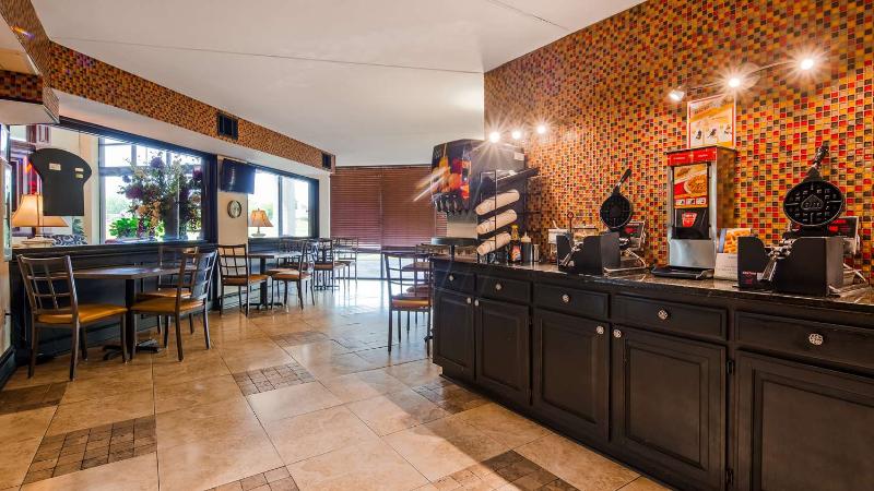 فندق Best Western Windsor Suites