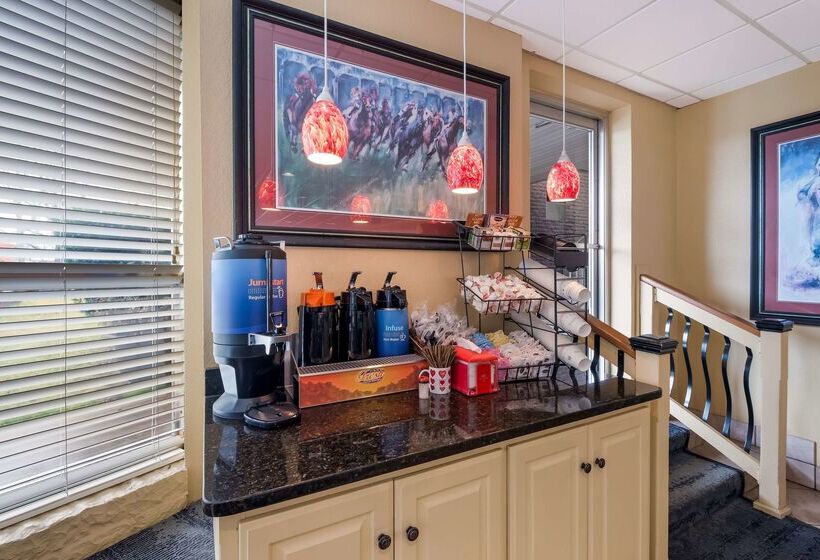 فندق Best Western Winners Circle