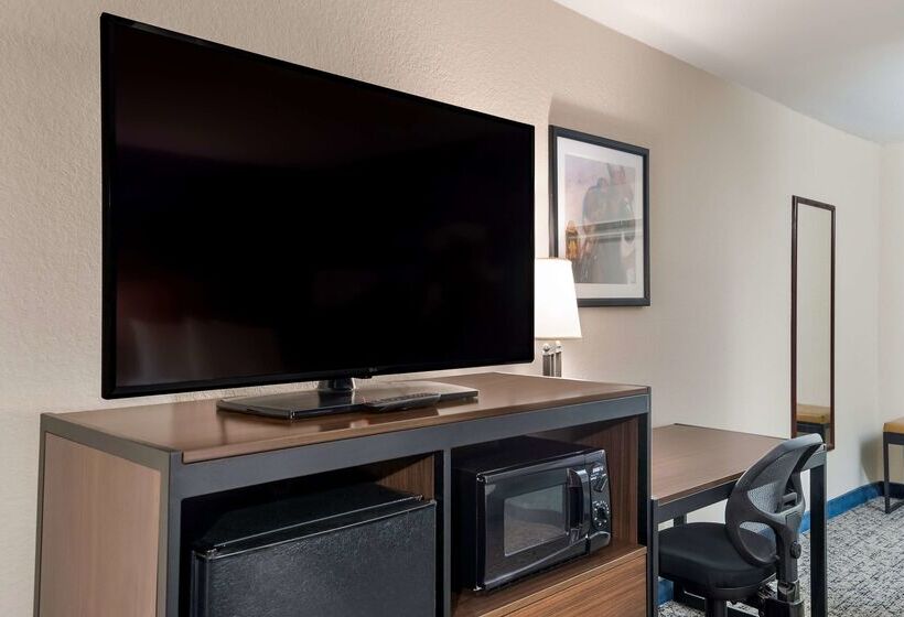 هتل Best Western Winners Circle