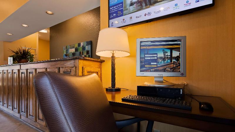 فندق Best Western Winners Circle