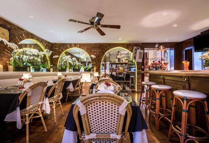 Beverly Hills Plaza Hotel & Spa