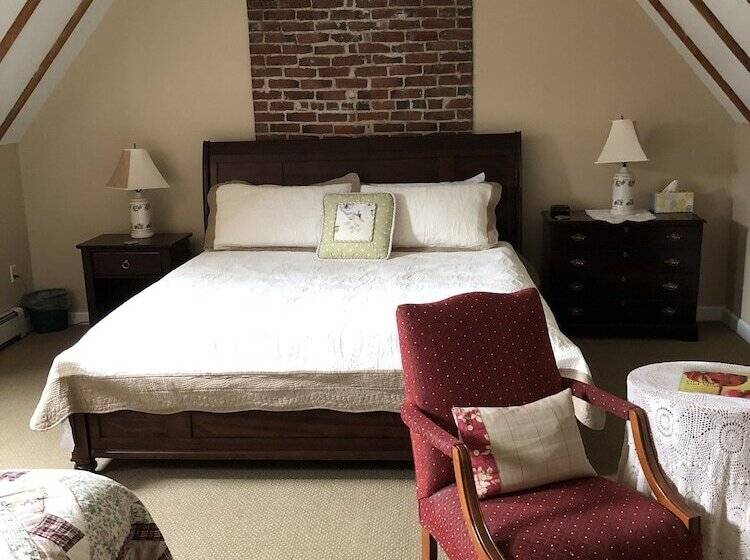 בית מלון כפרי Black Swan Inn