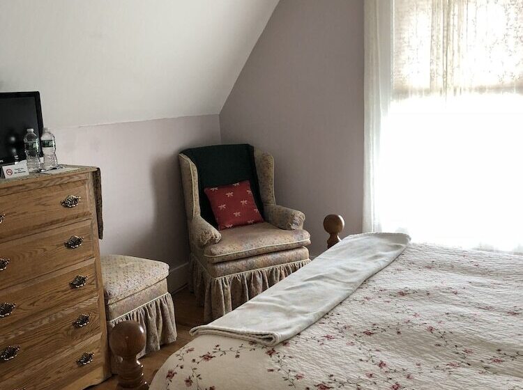 בית מלון כפרי Black Swan Inn