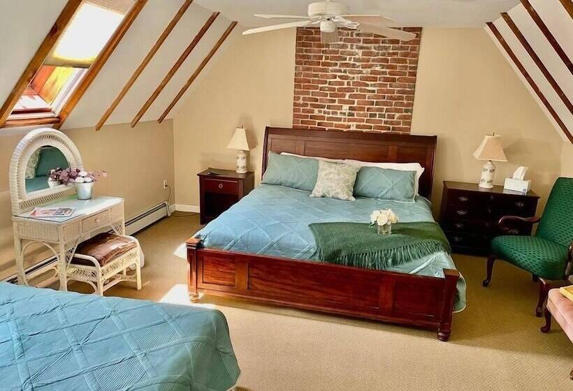 בית מלון כפרי Black Swan Inn