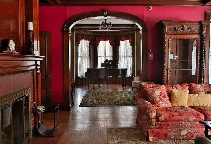 בית מלון כפרי Black Swan Inn