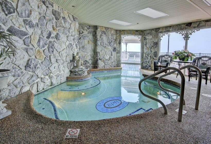 Отель Boardwalk Plaza