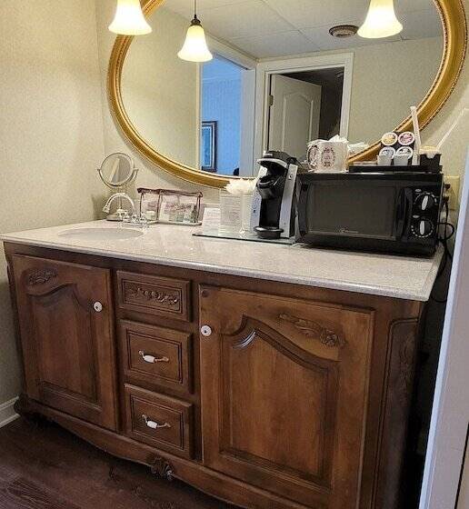 Отель Boardwalk Plaza