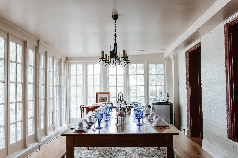 Отель Bois des Chenes Inn