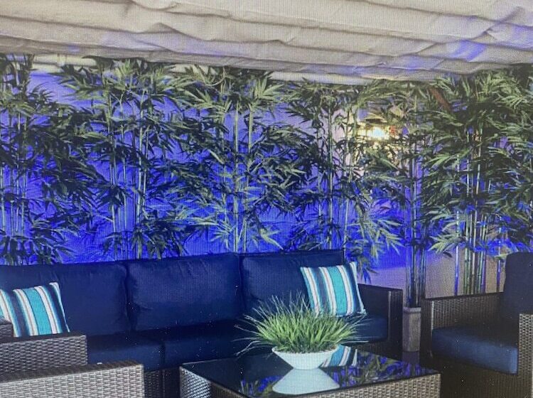 The Breakers Hotel & Suites