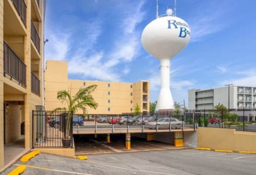 The Breakers Hotel & Suites