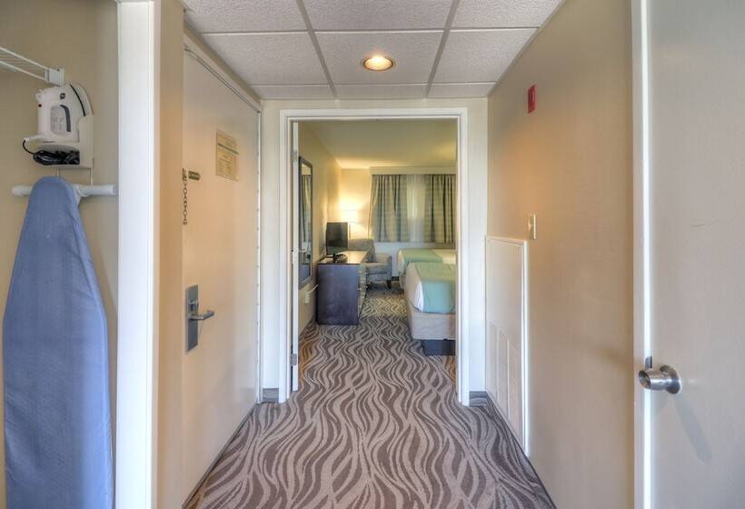 The Breakers Hotel & Suites