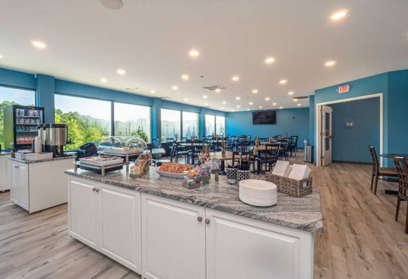 The Breakers Hotel & Suites