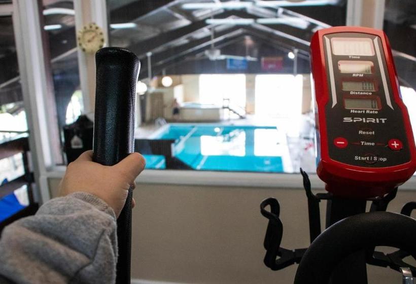 هتل Breckinridge Inn