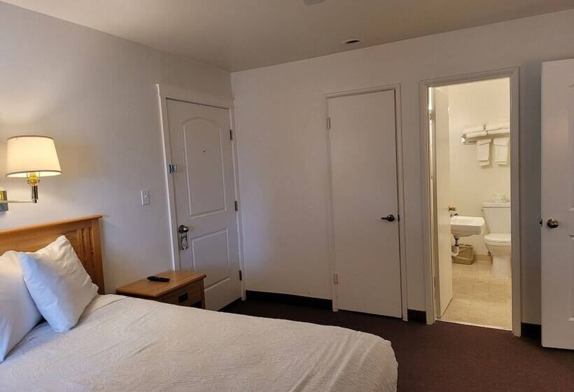 ホテル Bridge Street Inn