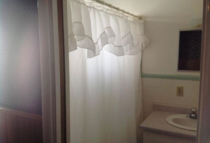 ホテル Bridgeport Inn