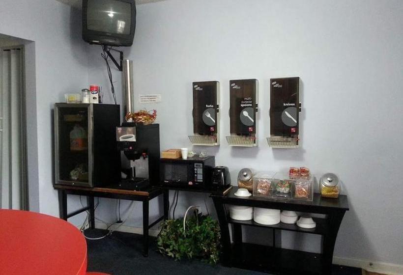 فندق Broadway Inn Yankton