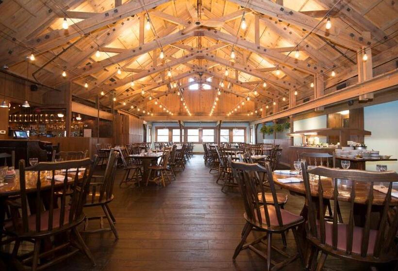 בית מלון כפרי Brown County Inn