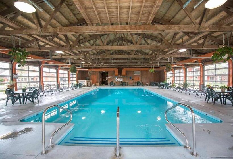 בית מלון כפרי Brown County Inn