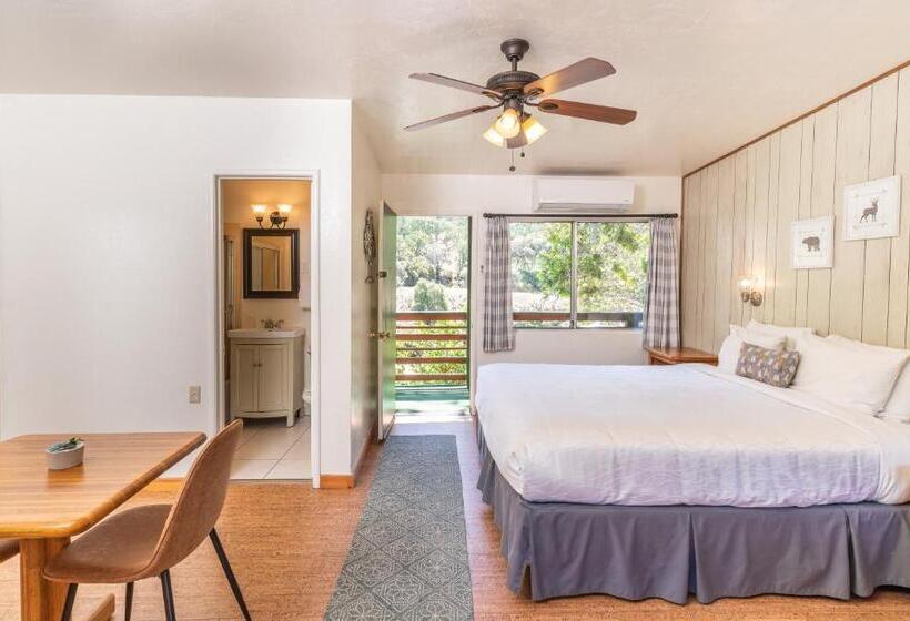 فندق Buckeye Tree Lodge