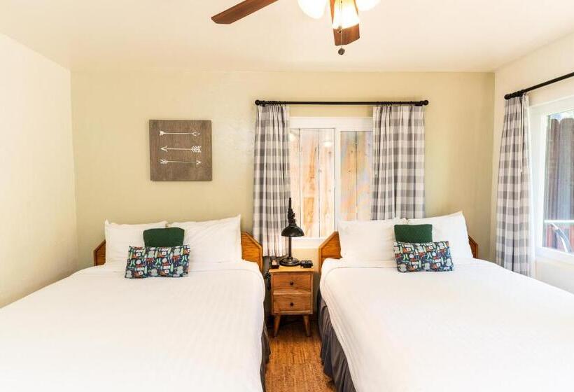 فندق Buckeye Tree Lodge