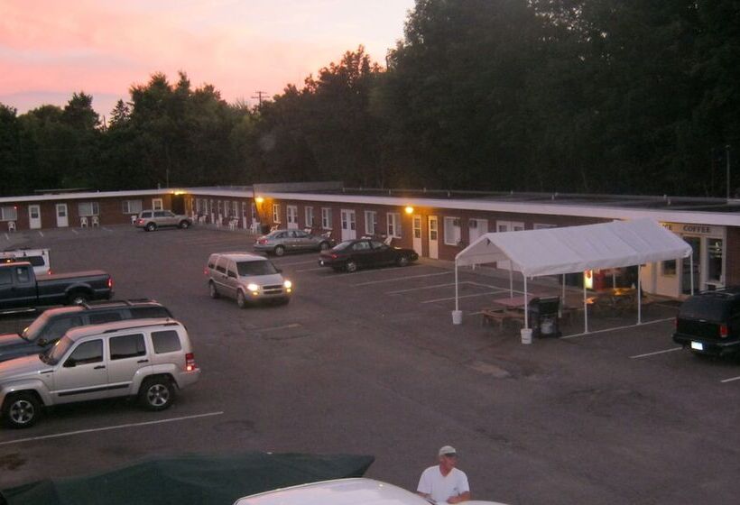 فندق Budget Host Crestview Inn