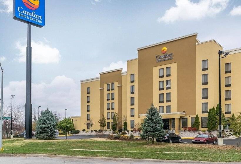 هتل Comfort Inn & Suites