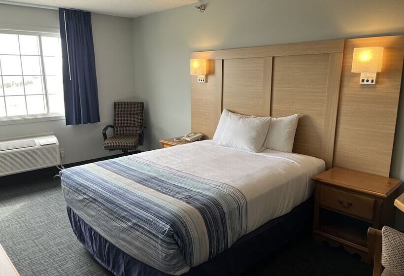 호텔 Days Inn & Suites By Wyndham Williamsburg Ia North