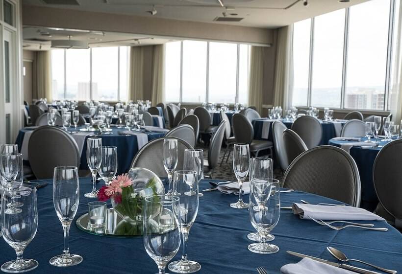 בית מלון כפרי Crowne Plaza Syracuse, An Ihg