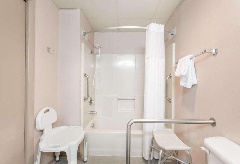 酒店 Days Inn By Wyndham Bedford