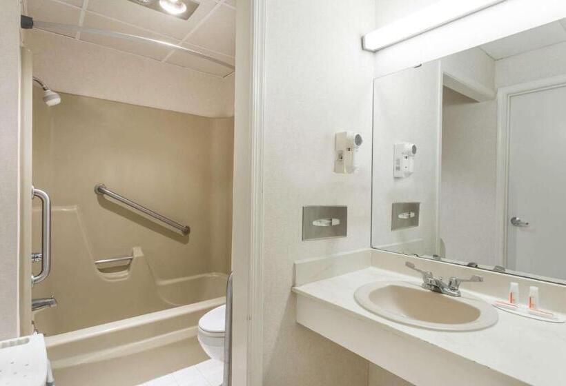 酒店 Days Inn By Wyndham Bedford