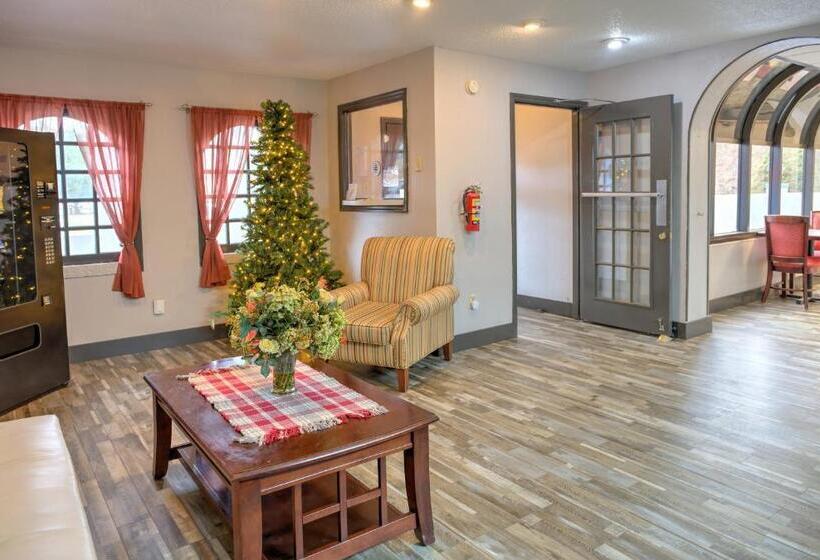 فندق Days Inn By Wyndham Harriman