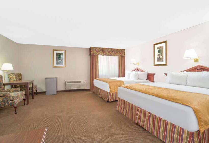 فندق Days Inn & Suites By Wyndham Red Rockgallup