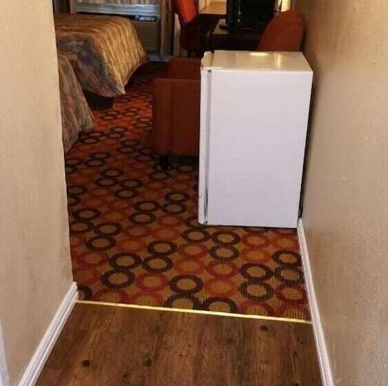 ホテル Executive Inn And Suites Waxahachie