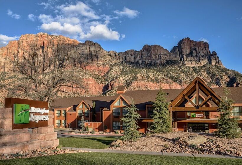 בית מלון כפרי Holiday Inn Express Springdale   Zion National Park Area, An Ihg
