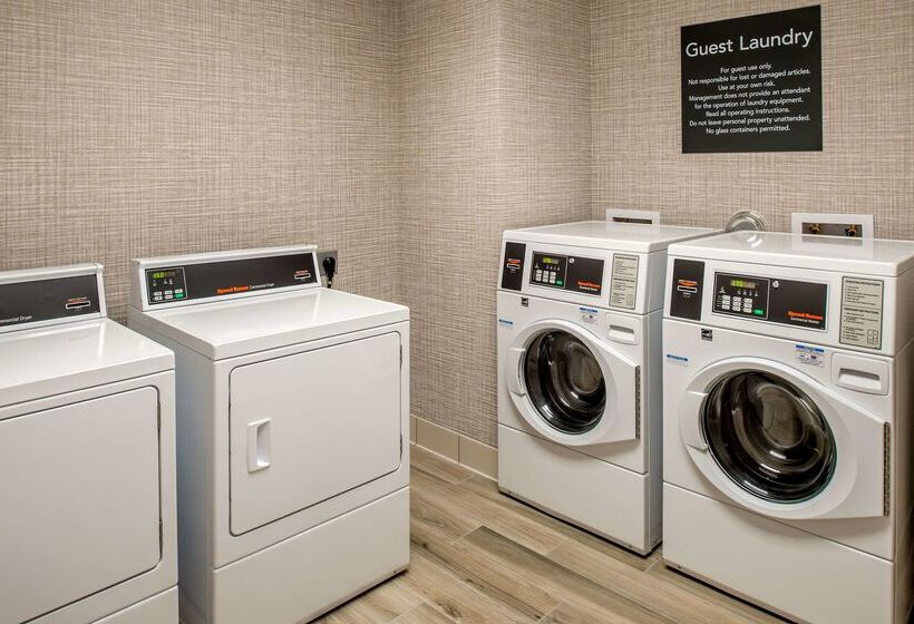 בית מלון כפרי Homewood Suites By Hilton St. Louis Westport