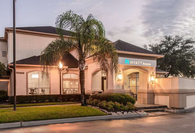 Отель Es Park 10