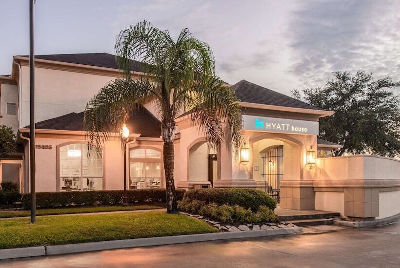 Отель Es Park 10