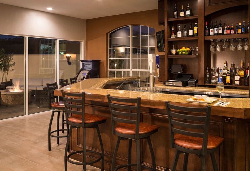 Отель Es Park 10